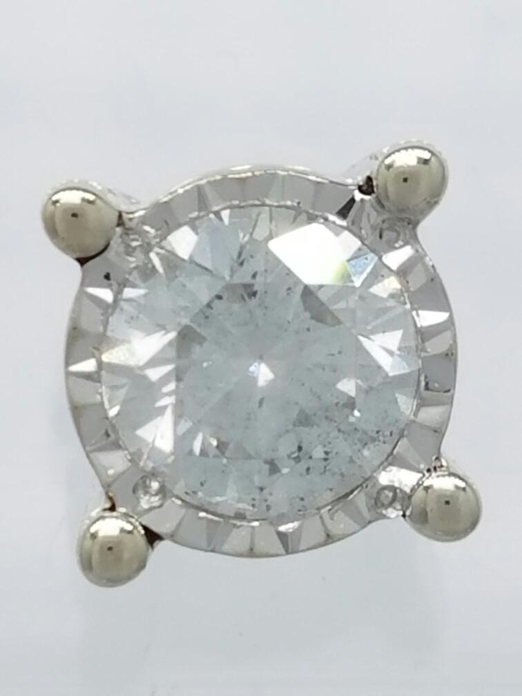 10K White Gold Diamond Stud Earrings