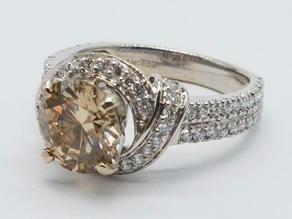 14K White Gold Engagement Ring 73 Diamonds 2.48 Carat T.W. Size 6.5